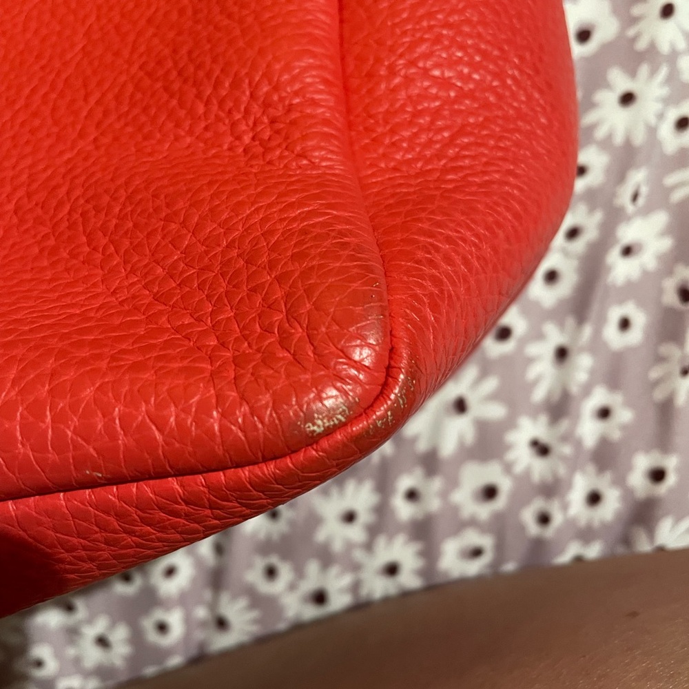 Fossil Vibrant Red Tote Bag - Picture 8 of 8